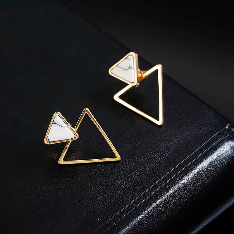 Pendientes dorados triangulares - Imagen 7