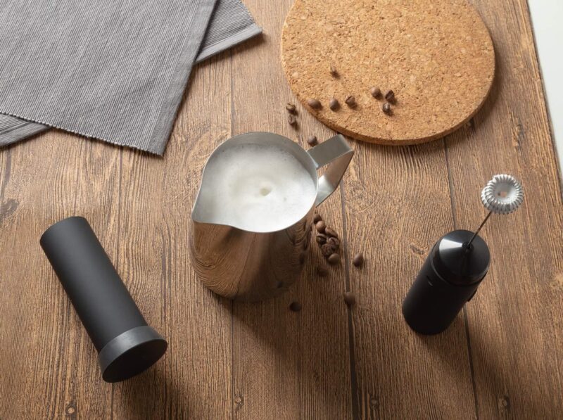 Máquina eléctrica para hacer espuma de leche