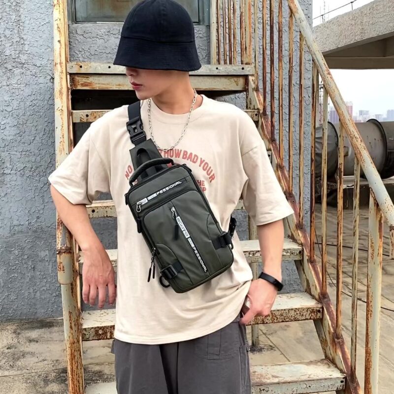 Mochila de pecho cruzada multifuncional