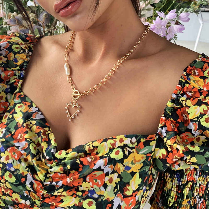 Collar con colgante de cristal de amor