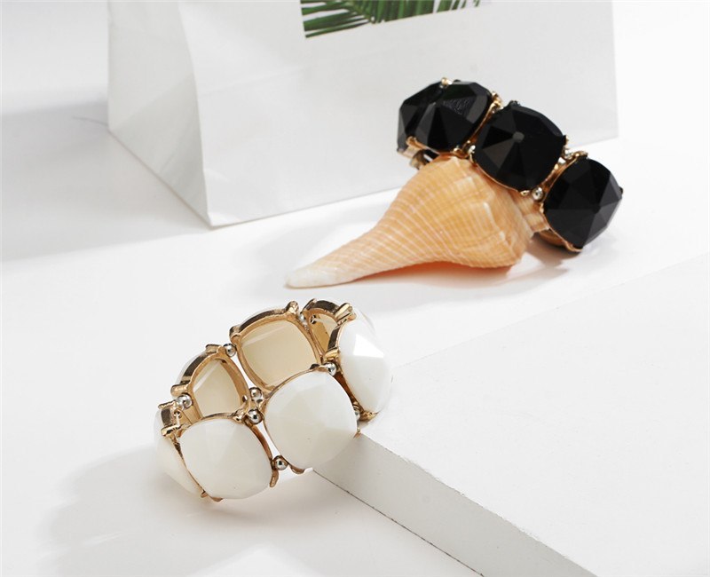 Pulsera de piedra geométrica con cuentas elásticas