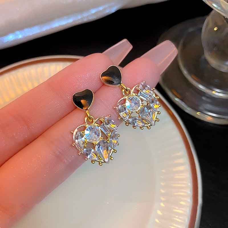 Pendientes de botón con forma de corazón y aguja de plata - Imagen 3