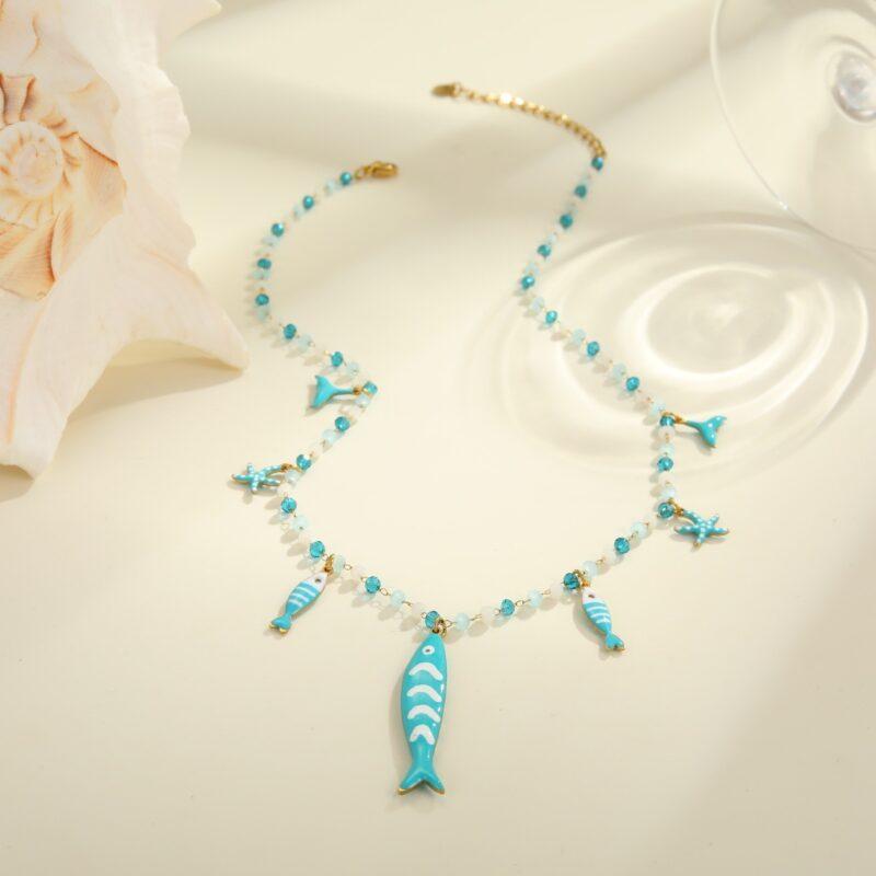 Colgante en forma de corazón – elegancia, color y romance