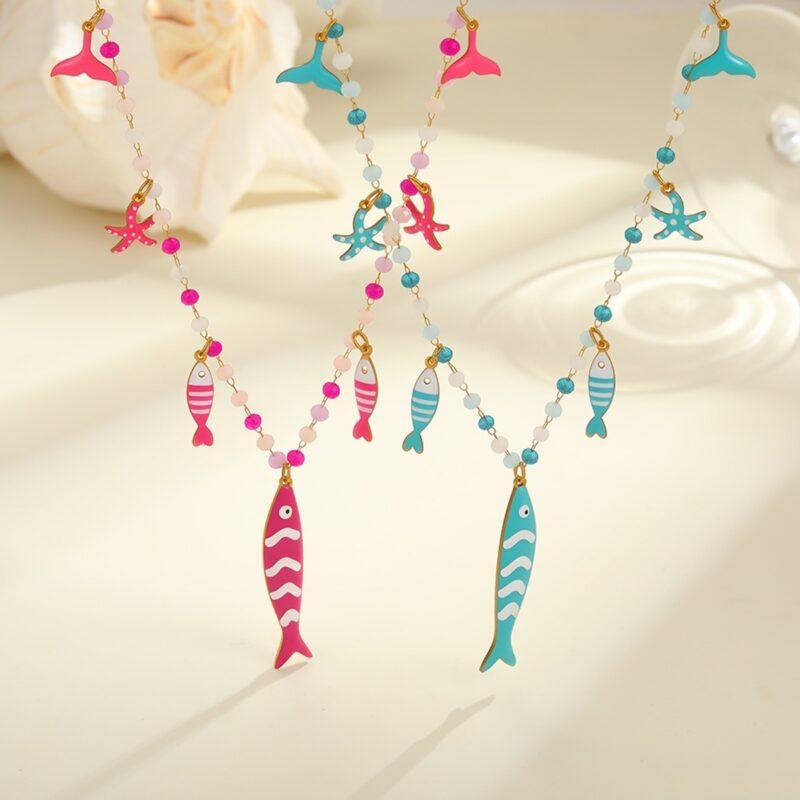 Colgante en forma de corazón – elegancia, color y romance